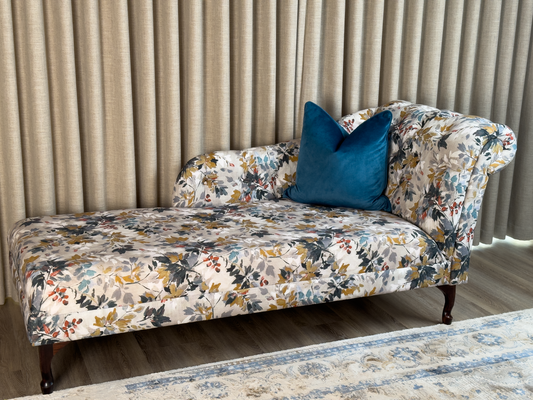 Lammert Chais Lounge